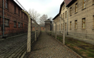 hoe kun je nog in God geloven na Auschwitz