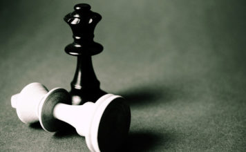 wat moet God doen volgens u?