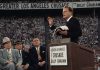 hij wilde met 9 gangsters Billy Graham vermoorden maar God greep in